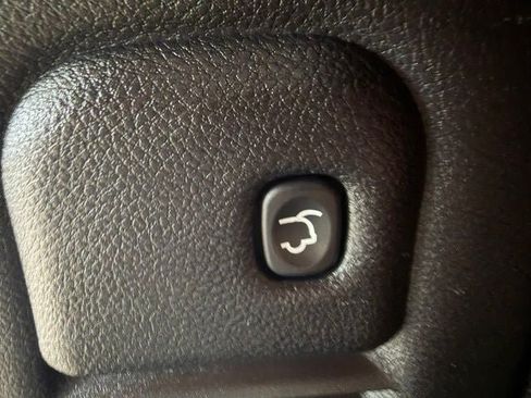 Used 2015 Dodge Durango R/T w/ Premium Nappa Leather Group AWD/4WD image 23