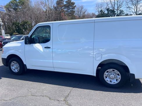 Used 2021 Nissan NV 1500 SV image 7