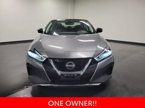 Used 2023 Nissan Maxima SL FWD image 3