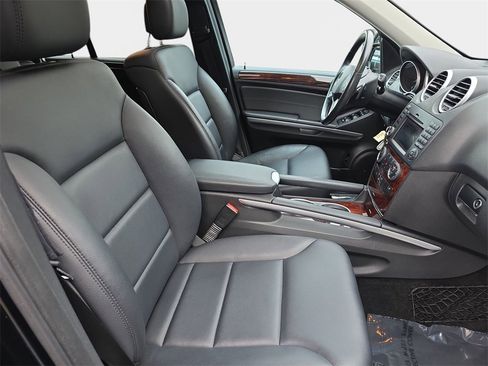 Used 2010 Mercedes-Benz ML 350 4MATIC image 12