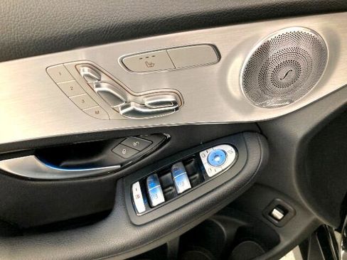 Used 2019 Mercedes-Benz GLC 300 4MATIC Coupe image 27