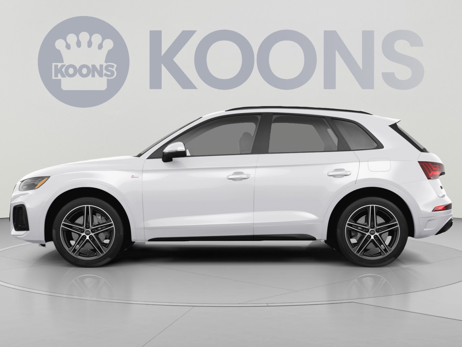 Used 2024 Audi Q5 2.0T Premium w/ Convenience Package AWD/4WD image 2