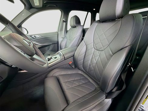 New 2026 BMW X5 xDrive40i w/ M Sport Package image 12
