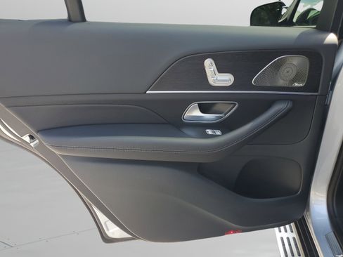 Certified 2026 Mercedes-Benz GLS 450 4MATIC image 8