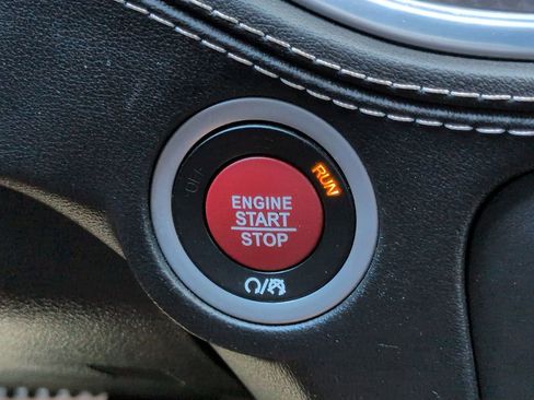 Used 2020 Dodge Charger SRT Hellcat w/ Harman/Kardon Audio Group RWD image 30