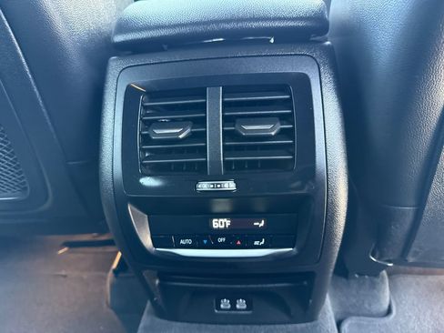 Used 2023 BMW X3 xDrive30i w/ Premium Package w/ZPA AWD/4WD image 17