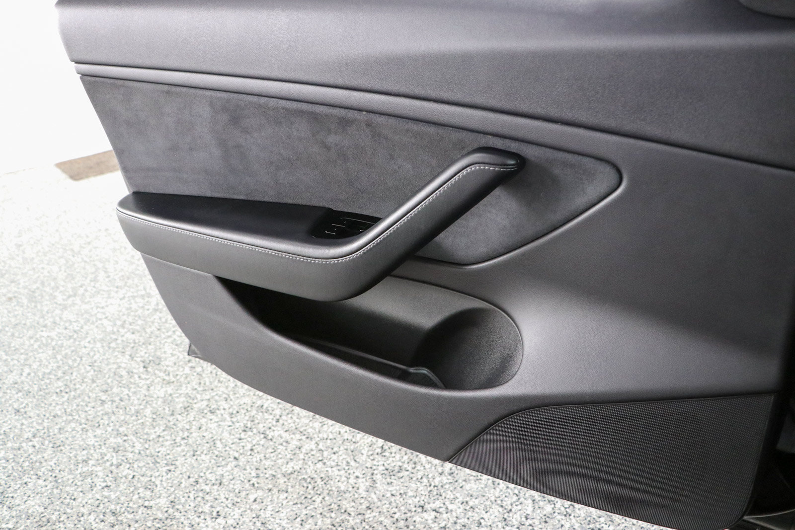 Used 2018 Tesla Model 3 Mid Range RWD image 19