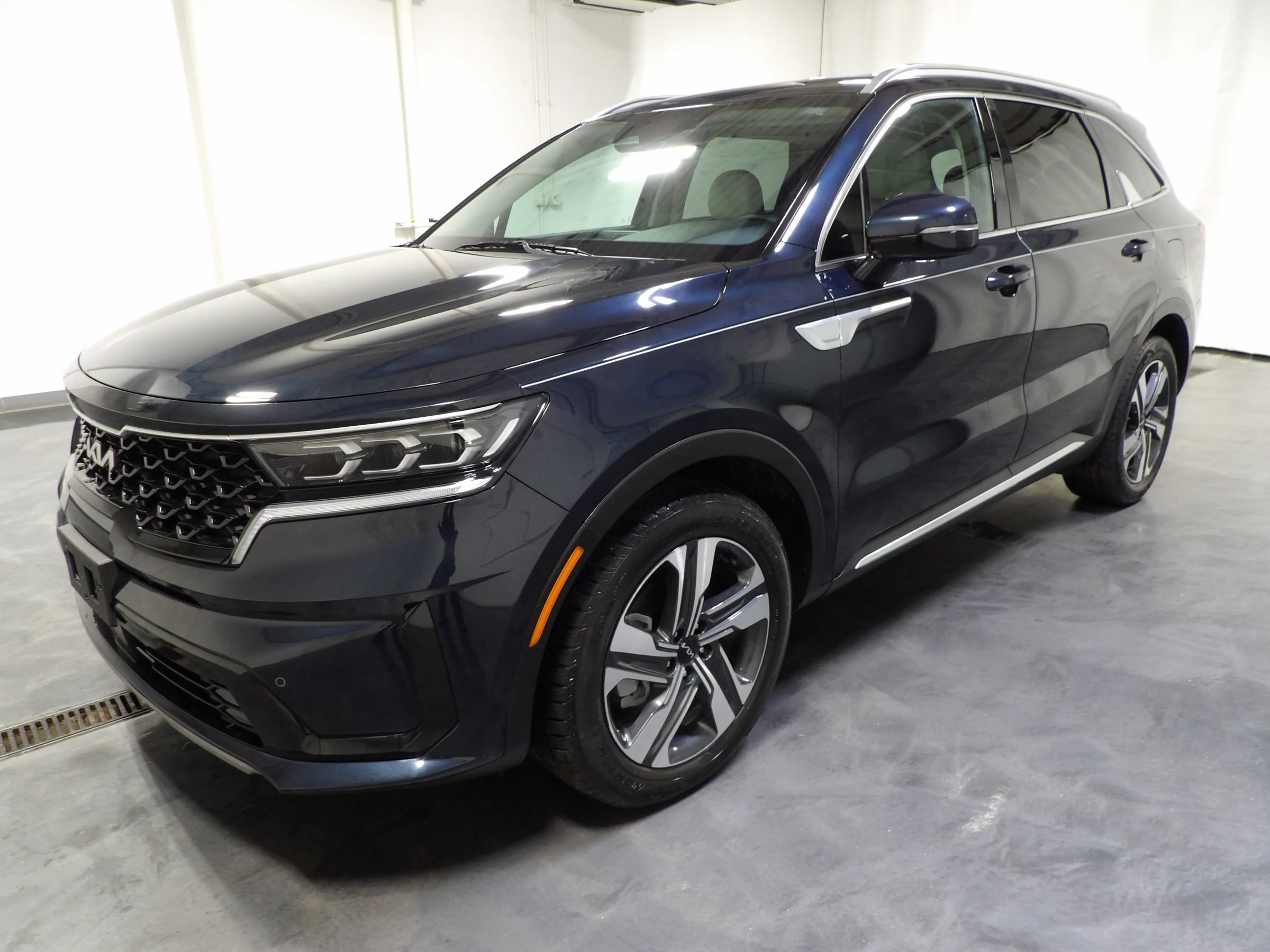 Used 2022 Kia Sorento SX AWD/4WD image 4