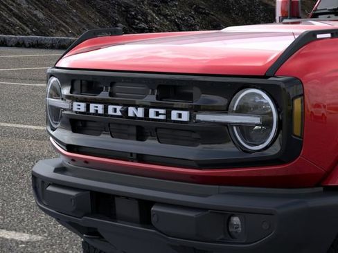 New 2026 Ford Bronco Outer Banks AWD/4WD image 19