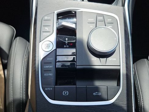 Used 2024 BMW 430i xDrive Convertible AWD/4WD image 12