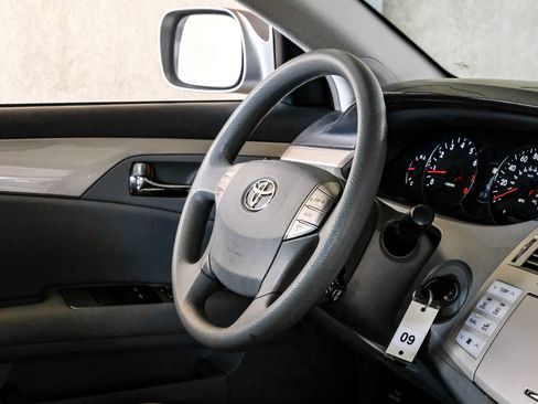 Used 2007 Toyota Avalon XL FWD image 13