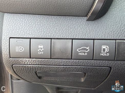 Used 2024 Toyota Camry SE FWD image 22