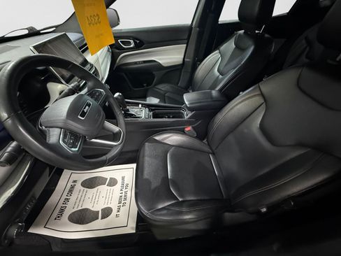 Used 2024 Jeep Compass Limited AWD/4WD image 9