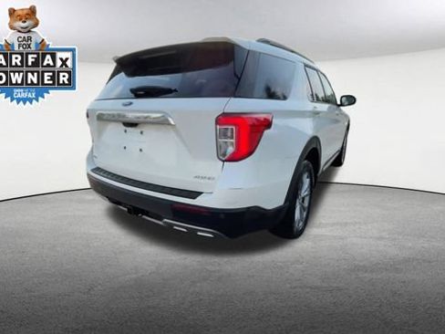 Certified 2023 Ford Explorer XLT w/ Equipment Group 202A AWD/4WD image 9