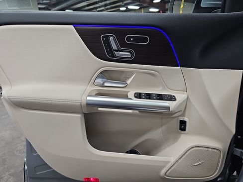 New 2026 Mercedes-Benz GLA 250 4MATIC image 28