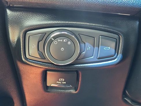 Used 2017 Lincoln MKZ Reserve FWD image 33