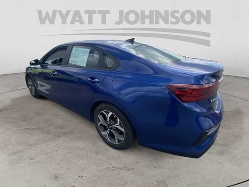 Used 2021 Kia Forte LXS FWD image 6
