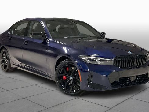 New 2026 BMW 330i 330i w/ M Sport Package image 2