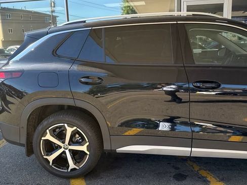 New 2026 Volkswagen Tiguan SE AWD/4WD image 7
