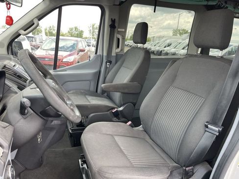 Used 2018 Ford Transit 350 XLT RWD image 8