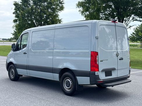 Used 2023 Mercedes-Benz Sprinter 1500 image 5