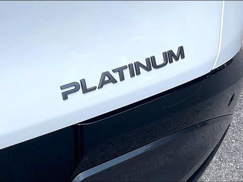 New 2026 Nissan Murano Platinum AWD/4WD image 9