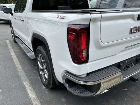 Used 2024 GMC Sierra 1500 SLT w/ SLT Premium Plus Package AWD/4WD image 6