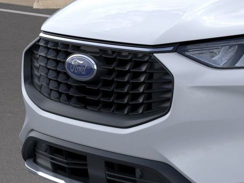 New 2026 Ford Escape Active FWD image 17