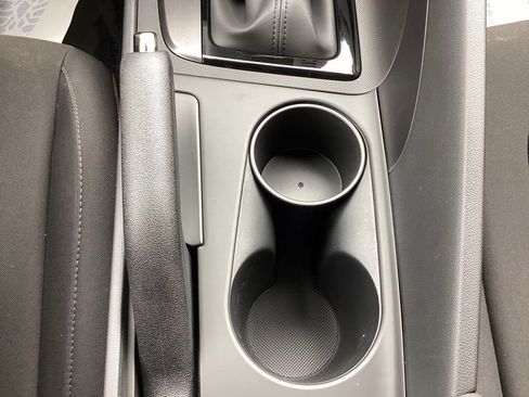 New 2025 Hyundai Elantra Sport FWD image 35