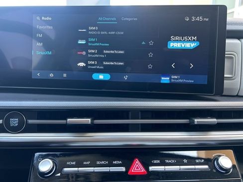 Used 2025 Hyundai Santa Fe SE image 10