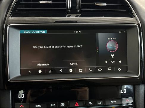 Used 2019 Jaguar F-PACE Premium AWD/4WD image 45
