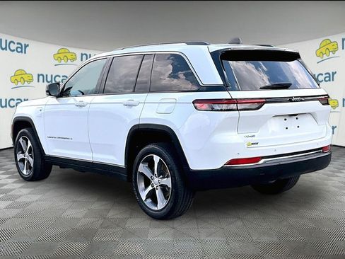 Used 2023 Jeep Grand Cherokee 4WD 4xe image 4