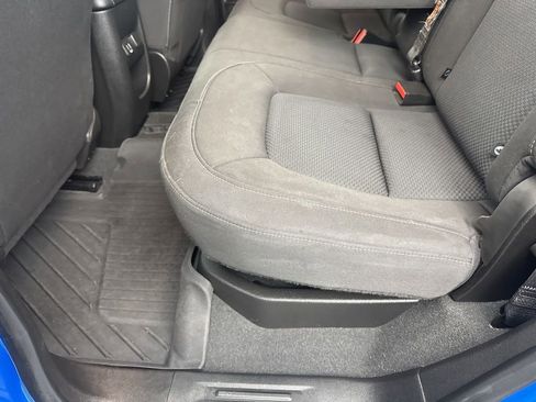 Used 2021 Chevrolet Colorado LT w/ Safety Package image 35