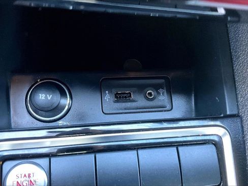 Used 2016 Volkswagen Jetta Sport image 17