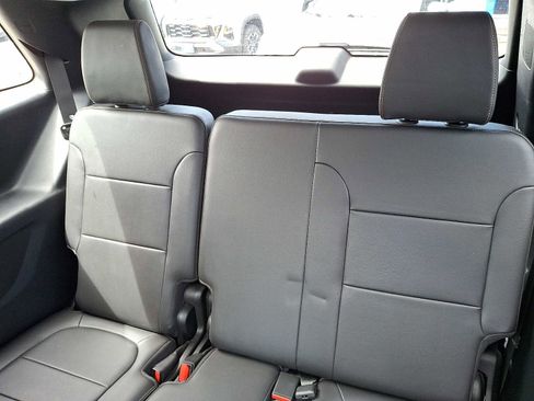 Used 2020 Chevrolet Traverse LT w/ LT Premium Package image 10