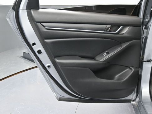 Used 2021 Honda Accord Sport image 37