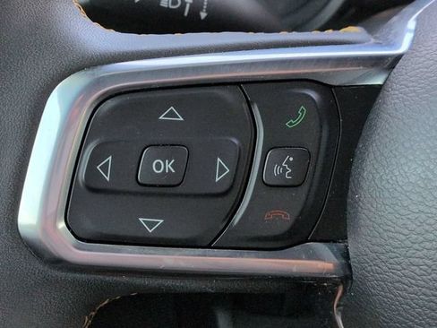 Used 2024 Jeep Wrangler Unlimited Sahara w/ Technology Group AWD/4WD image 25