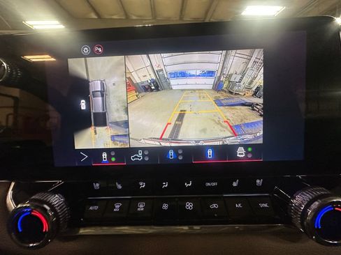 Certified 2026 GMC Canyon Denali AWD/4WD image 20