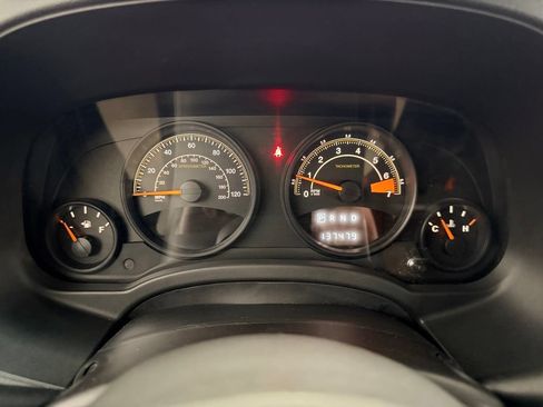 Used 2016 Jeep Patriot Sport w/ Power Value Group AWD/4WD image 14