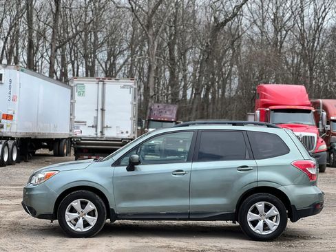 Used 2015 Subaru Forester 2.5i Premium w/ All-Weather Package AWD/4WD image 3