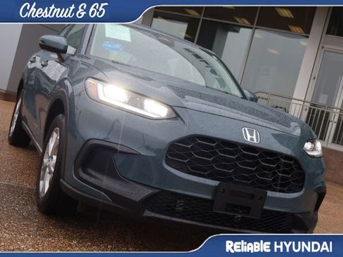 Used 2025 Honda HR-V LX image 7