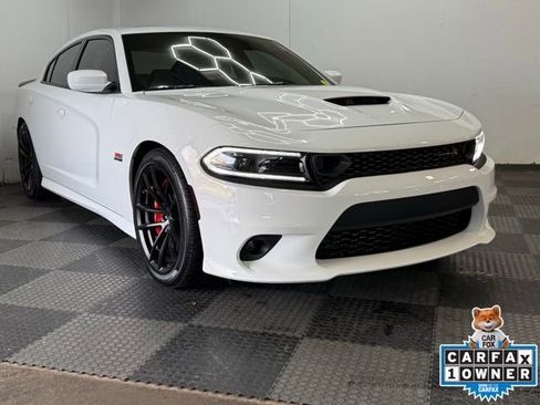 Used 2022 Dodge Charger Scat Pack w/ Dynamics Package image 1