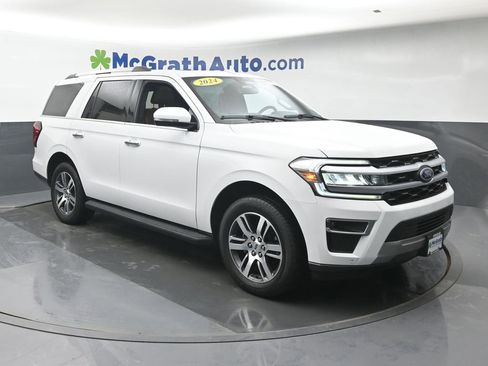 Used 2024 Ford Expedition Limited AWD/4WD image 2