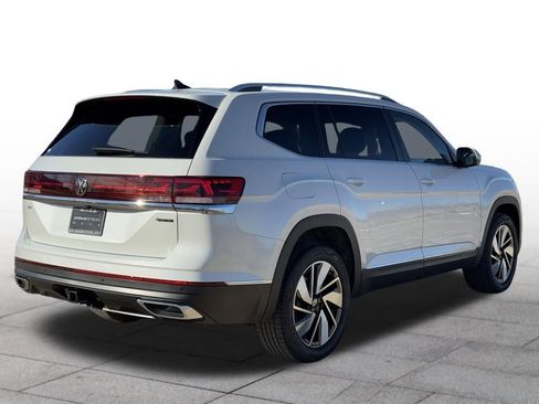 Used 2025 Volkswagen Atlas SEL AWD/4WD image 12