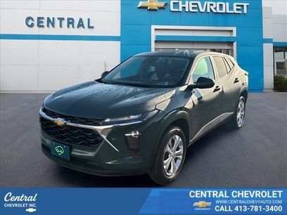 Certified 2025 Chevrolet Trax LS