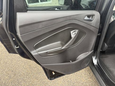 Used 2014 Ford Escape SE image 13