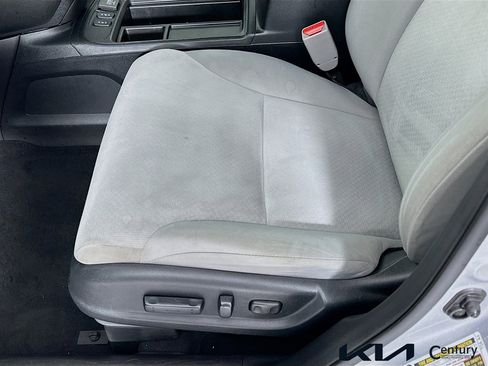 Used 2015 Honda CR-V EX image 18