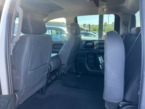 Used 2023 Chevrolet Silverado 2500 LT w/ Convenience Package image 18