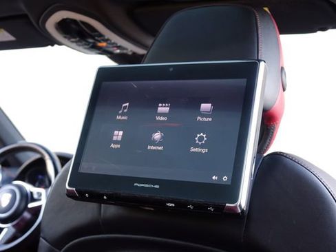 Used 2016 Porsche Cayenne S w/ Premium Plus Package image 28