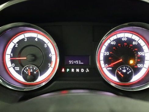 Used 2020 Dodge Grand Caravan SE image 18